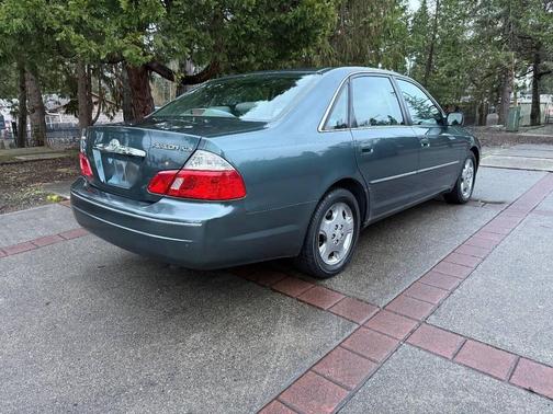 2003 Toyota Avalon XLS