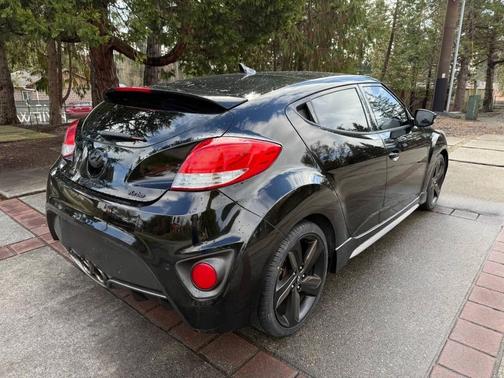 2013 Hyundai Veloster Turbo