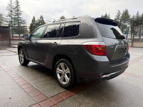 2009 Toyota Highlander Sport