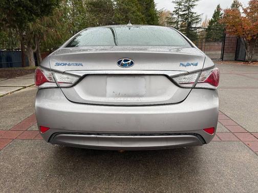 2012 Hyundai SONATA Hybrid Base