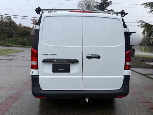 2018 Mercedes-Benz Metris Base