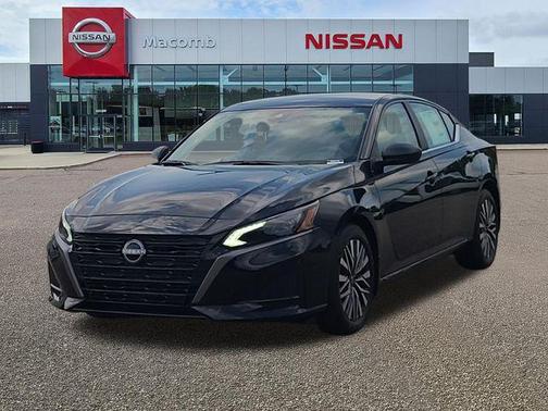 Super Black 2026 Nissan Altima 2.5 SV