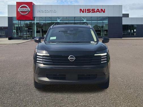 Super Black 2026 Nissan Kicks SV
