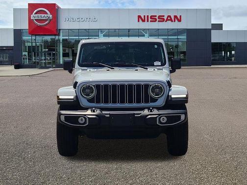 Bright White Clearcoat 2025 Jeep Wrangler 4-Door Sahara 4x4