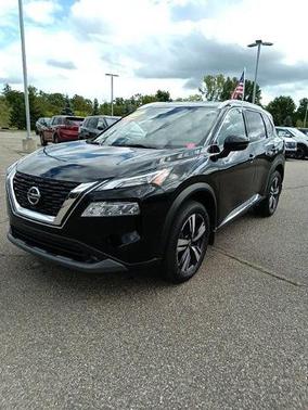 Black 2021 Nissan Rogue SL