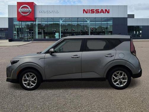 Steel Gray 2025 Kia Soul LX