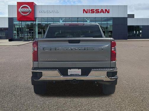 Sterling Gray Metallic 2023 Chevrolet Silverado 1500 LT