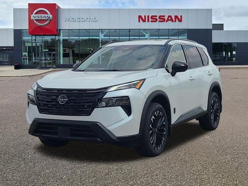 Everest White Pearl Tricoat 2026 Nissan Rogue Dark Armor