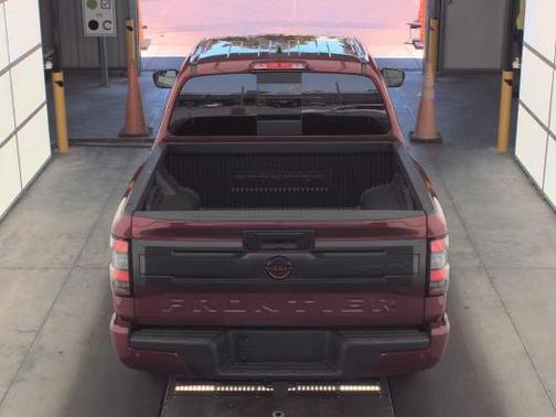 Cardinal Red Metallic Tricoat 2025 Nissan Frontier PRO-4X