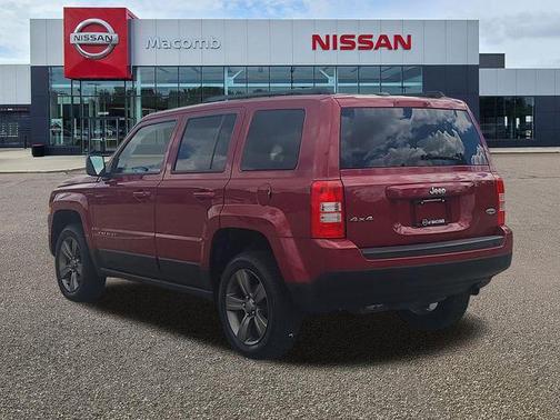 Deep Cherry Red Crystal Pearlcoat 2015 Jeep Patriot Latitude