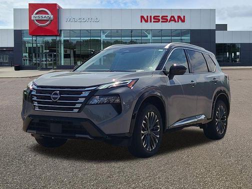 Boulder Gray Pearl/Super Black 2026 Nissan Rogue Platinum