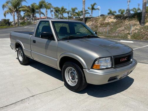 2002 GMC Sonoma SL