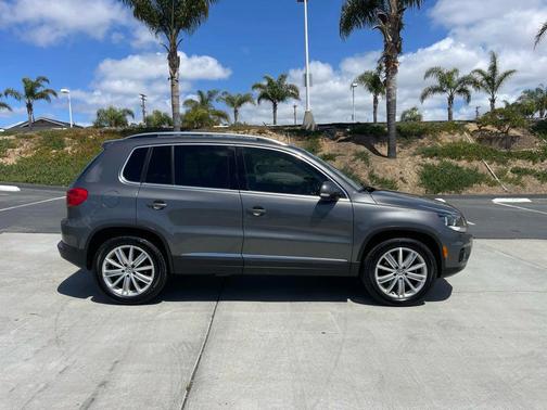 2015 Volkswagen Tiguan 2.0T SE 4MOTION