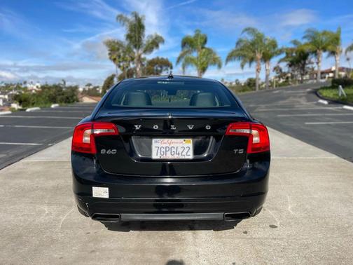 2015 Volvo S60 T5 Premier