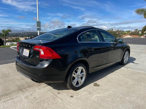 2015 Volvo S60 T5 Premier