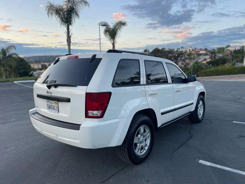 2007 Jeep Grand Cherokee Laredo