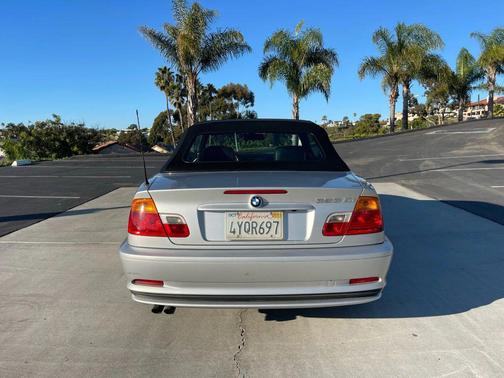 2000 BMW 323 323Ci Convertible 2D