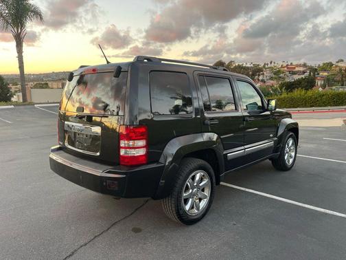 2012 Jeep Liberty Sport