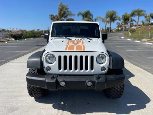Bright White Clearcoat 2015 Jeep Wrangler Sport