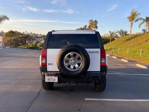 2007 Hummer H3 Base