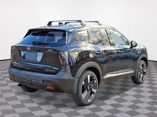 Super Black 2026 Nissan Kicks SR