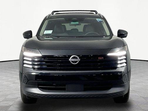 Super Black 2026 Nissan Kicks SR