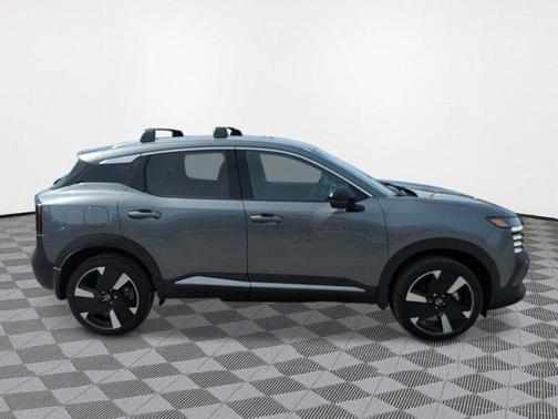 Gun Metallic 2026 Nissan Kicks SR