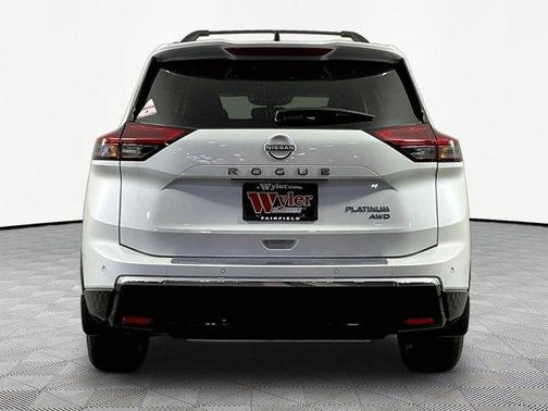 Pearl 2026 Nissan Rogue Platinum