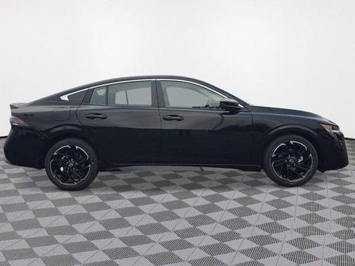 Black 2026 Nissan Sentra SR