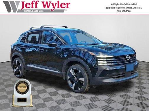 Super Black 2026 Nissan Kicks SR