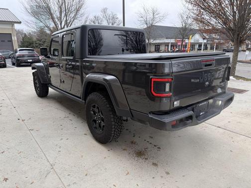 2021 Jeep Gladiator Sport