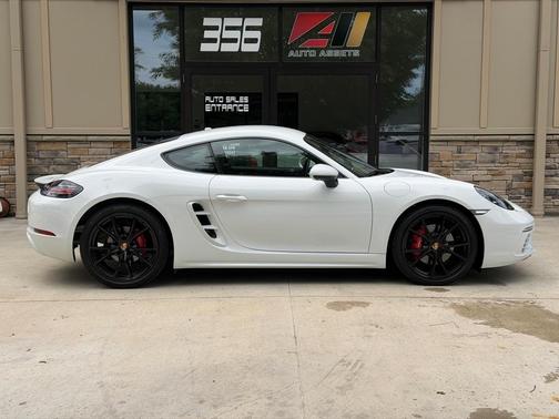 White 2024 Porsche 718 Cayman S