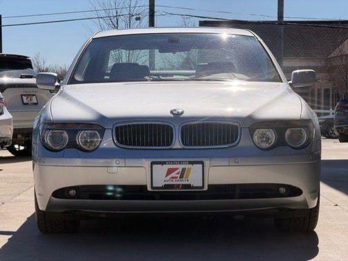 Silver 2002 BMW 745 i