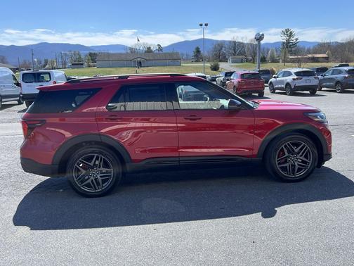 Rapid Red Metallic Tinted Clearcoat 2026 Ford Explorer ST 4X4