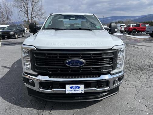2025 Ford F-250 XL