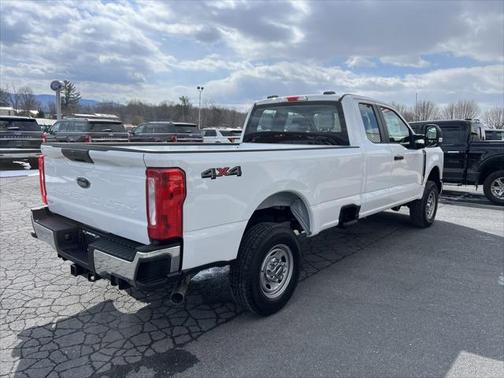 2025 Ford F-250 XL