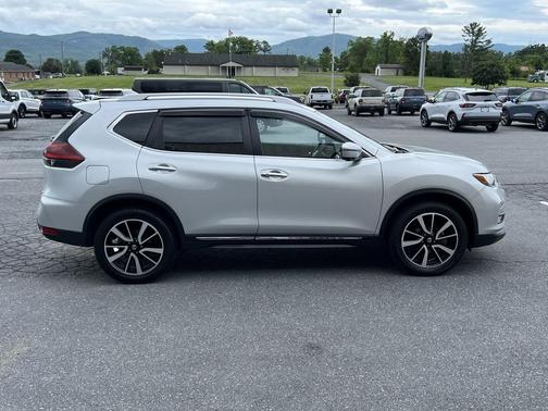 Brilliant Silver Metallic 2020 Nissan Rogue SL