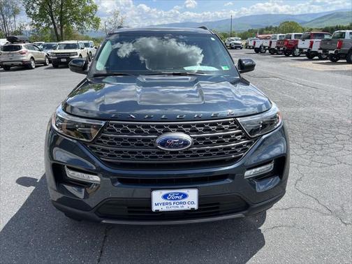 2022 Ford Explorer XLT 4X4