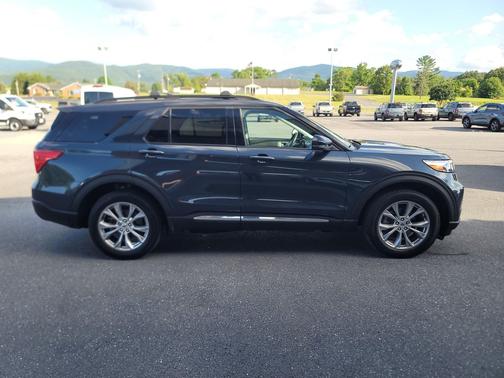 Stone Blue Metallic 2024 Ford Explorer XLT 4X4
