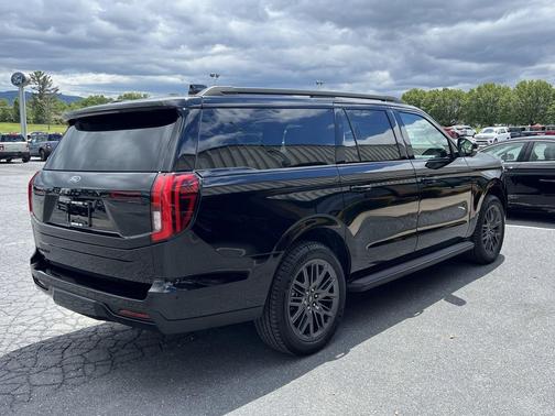 Agate Black Metallic 2026 Ford Expedition Max Platinum