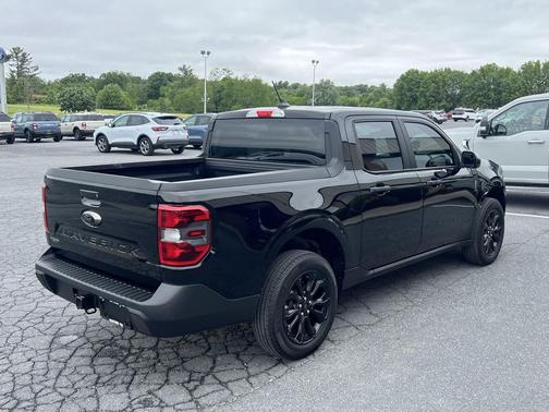 Shadow Black 2024 Ford Maverick XLT FWD SuperCrew
