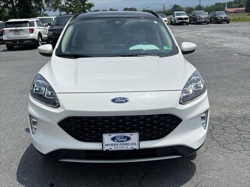 2020 Ford Escape Titanium