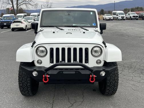 2017 Jeep Wrangler Sahara