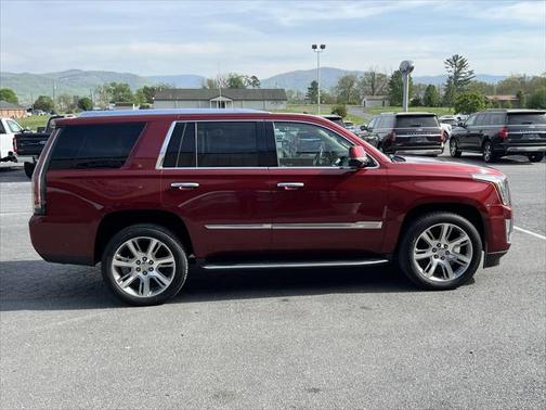 2016 Cadillac Escalade Luxury