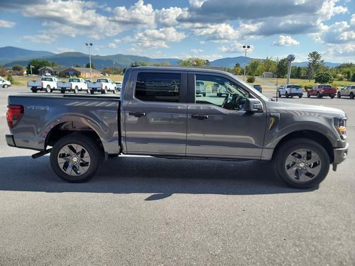 2025 Ford F-150 STX 4WD SuperCrew 5.5' Box