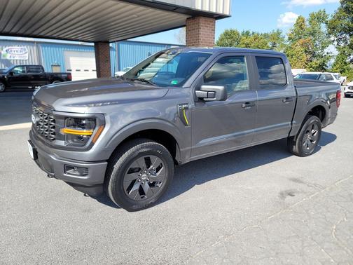2025 Ford F-150 STX 4WD SuperCrew 5.5' Box
