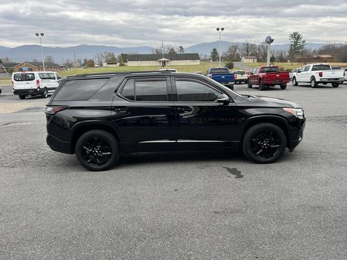 2020 Chevrolet Traverse Premier