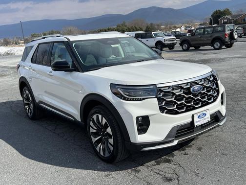 2026 Ford Explorer Platinum 4X4