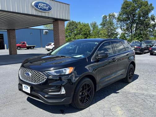 Agate Black Metallic 2024 Ford Edge SEL