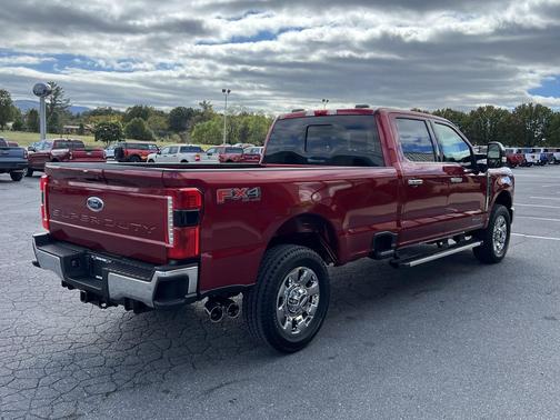 2026 Ford F-350 Lariat
